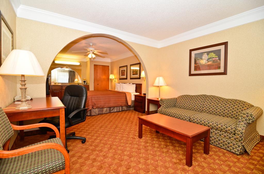 Peach State Inn&Suites Hawkinsville Exterior foto