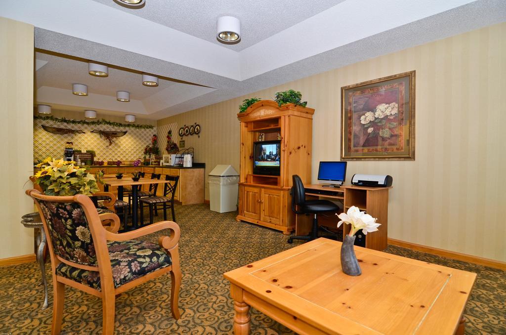 Peach State Inn&Suites Hawkinsville Exterior foto