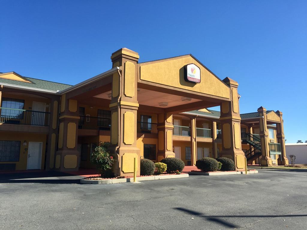 Peach State Inn&Suites Hawkinsville Exterior foto